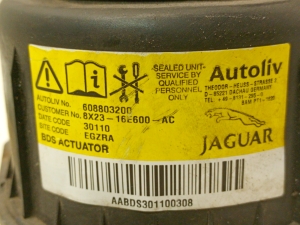 Jaguar XF (2008–2016) Kapoti turvapadi 8X2316E600AC - 5