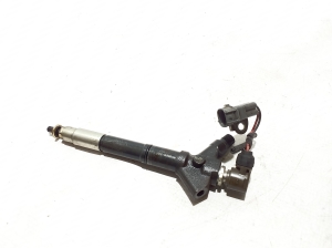 TOYOTA Avensis T25 (2003–2008) Injektor Einspritzdüse 2367026011 - 2