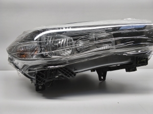 BMW X5 F15 (2013–2018) Headlight 7290050 - 3