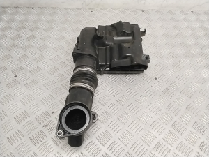 Mercedes Benz GLE-Class 166 (2015–2018) Luftfiltergehäuse A2760903701 - 2