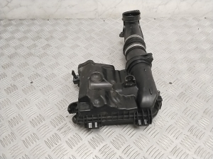 Mercedes Benz GLE-Class 166 (2015–2018) Luftfiltergehäuse A2760903701 - 3
