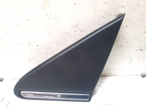 Mirror triangle trim - 4009929