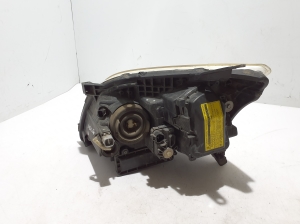 TOYOTA Avensis T25 (2003–2008) Scheinwerfer vorne 8113005211 - 9