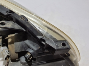 TOYOTA Avensis T25 (2003–2008) Priekšējais lukturis 8117005211 - 5