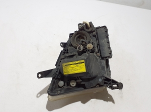 TOYOTA Avensis T25 (2003–2008) Priekšējais lukturis 8117005211 - 9