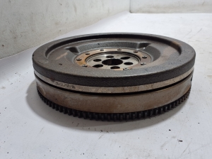 Ford Kuga (2012–2019) Clutch flywheel FM517A555CA - 3