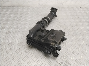 Mercedes Benz GLE-Class 166 (2015–2018) Air filter housing A2760903801 - 4