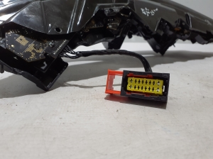 Ford Mustang Mach-E Mach-E (2020–2026) Esitule muu osa L327632 - 4