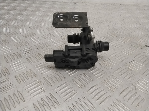 Mercedes Benz GLE-Class 166 (2015–2018) Tsirkulatsioonipump A0005061300 - 2