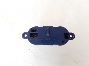 RENAULT Laguna II (2001–2007) Cabin shoulder motor resistance 52485218 - 3