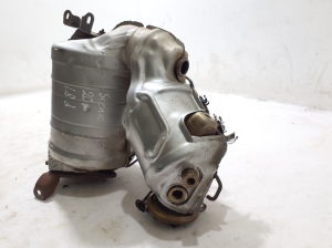 RENAULT Scenic (2016–2026) Catalytic converter 208A08677R - 2