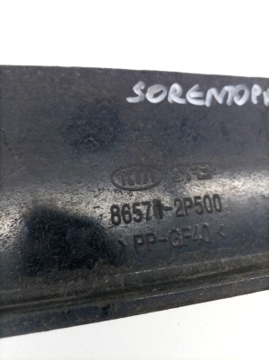 Front bumper inner frame - 865712P500