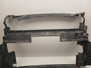 Mercedes Benz ML-Class 164 (2005–2011) Radiaatori raam A1645001816 - 2