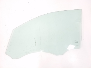 Fenster Scheibe Tür vorne - 7P5845021B
