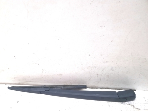Rear squeegee leg
