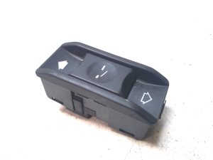 BMW 5 SERIES E39 (1995–2004) Schiebedachschalter 61318352182 - 5