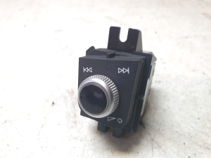 Radio control switch - 8W1919616