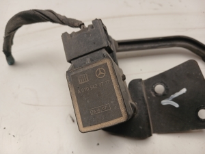 Mercedes Benz ML-Class 164 (2005–2011) Front ride height sensor A0105427717 - 2