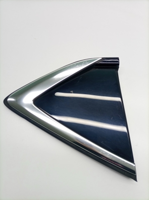   Rear body trim  - 39107895 