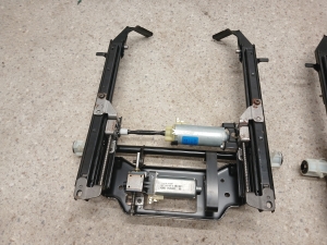 Mercedes Benz S-Class 221 (2005–2013) Salons un tā detaļas A2219101204 - 2