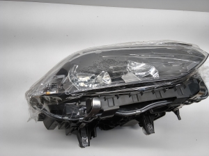 BMW X3 G01 (2017–2026) Priekšējais lukturis 8496812 - 8