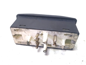BMW 5 SERIES E34 (1988–1996) Sonstiger Schalter 8350352 - 2