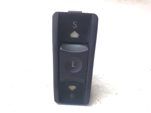 BMW 5 SERIES E34 (1988–1996) Sonstiger Schalter 8350352 - 4