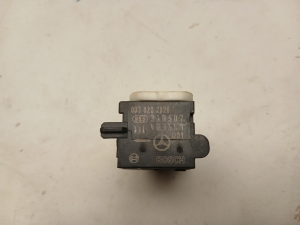 Mercedes Benz ML-Class 164 (2005–2011) Turvapadja andur A0038202826 - 4