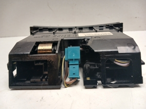 Mercedes Benz ML-Class 164 (2005–2011) Front ashtray A1648100130 - 5
