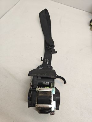 Front seat belt - P32131157