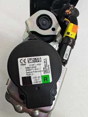 Front seat belt - P32131163