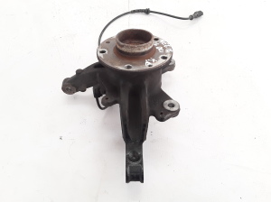 RENAULT Megane III (2008–2016) Radnabe Vorderrad 400150083R - 3