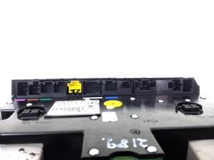 Mercedes Benz S-Class 221 (2005–2013) Front interior lighting panel A22187037867E94 - 3