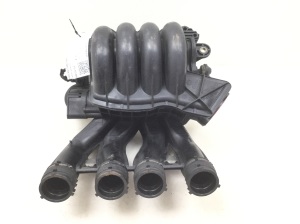 AUDI A4 B6 (2000–2005) Ansaugkrümmer 06B133210A - 3