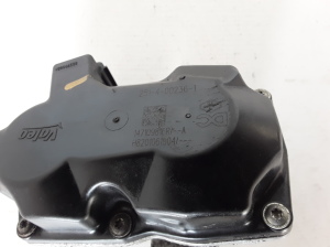  EGR valve 