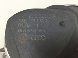 Volkswagen Passat B5 (1997–2005) Drosselklappe 06B133062L - 2