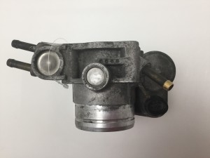 Volkswagen Passat B5 (1997–2005) Drosselklappe 06B133062L - 5