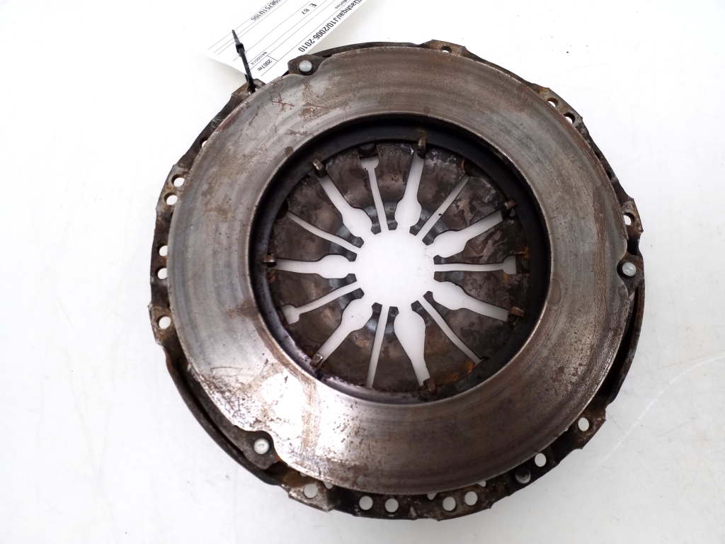 Used NISSAN Qashqai Clutch disc 8200450219