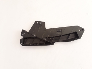  Front bumper bracket 