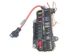 Interior fuse box - 6900583