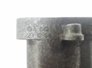 Mercedes Benz E-Class W207 (2009–2017) Engine bracket A6422231004 - 4