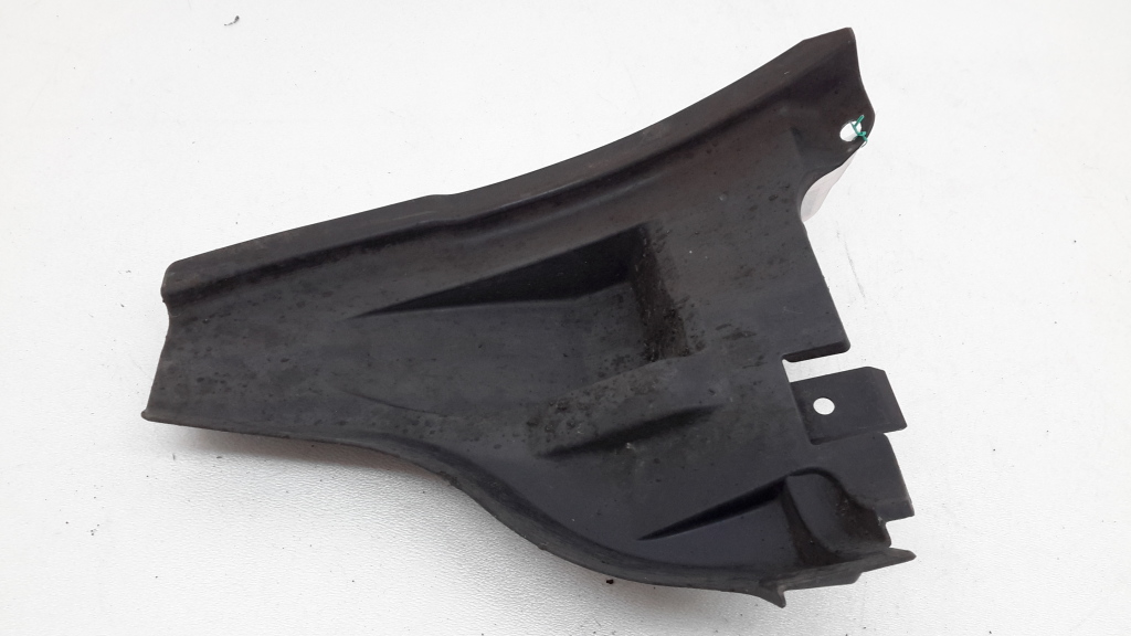 Used TOYOTA Avensis Rear part of the rear wing 5259105030