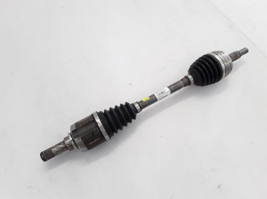Dacia Duster (2010–2017) Front drive shaft and its parts 8200939981 - 5