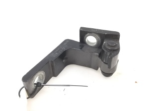 Priekšējo durvju augšējā eņģe - 7L0831401