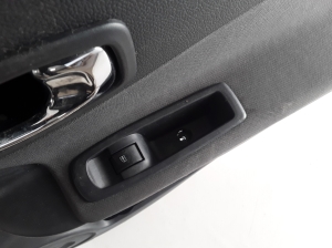 RENAULT Koleos (2007–2016) Verkleidung Tür hinten 82900JY00A - 3