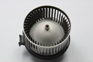 Ford Fiesta VI (2008–2017) Heizungsgebläsemotor VP8E2H18456BA - 2