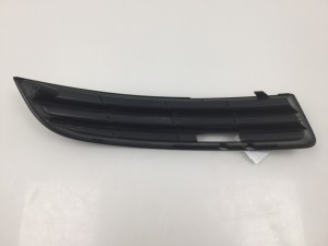 Volkswagen Passat B6 (2005–2010) Front bumper lower grille 3C0853665 - 3