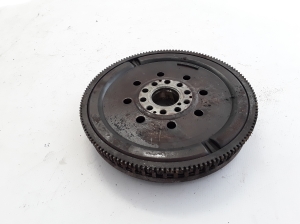  Clutch flywheel 